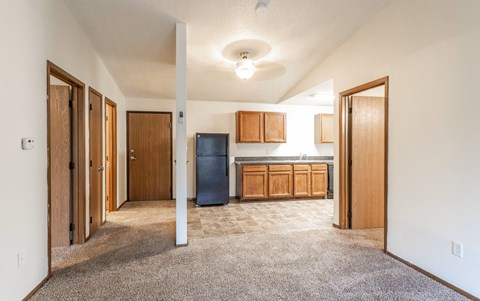 Floor plan for 2 beds, 1 bath, 832 sqft